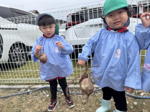 ３歳児　みどり・ふじぐみ　遠足